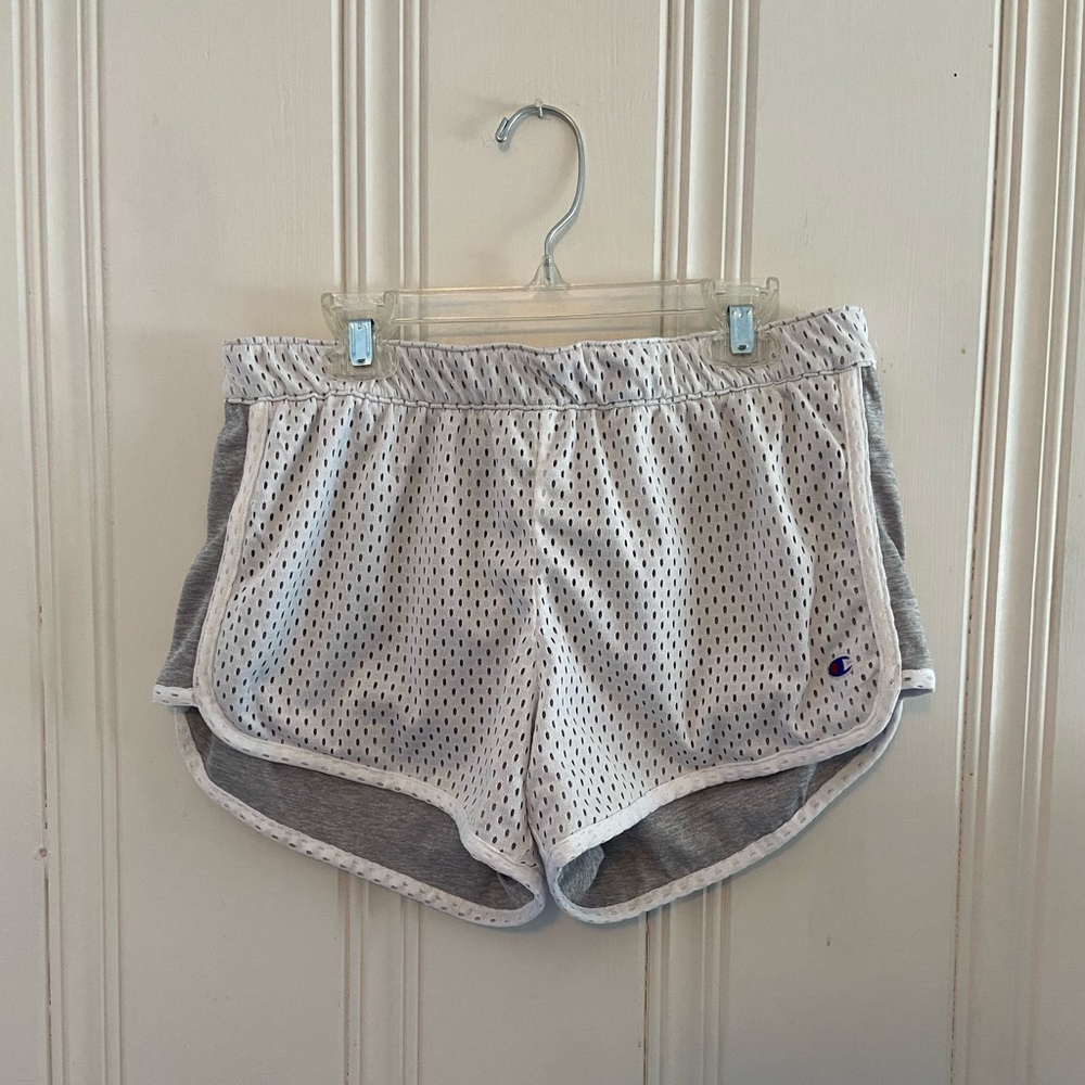 White mush athletic/casual shorts